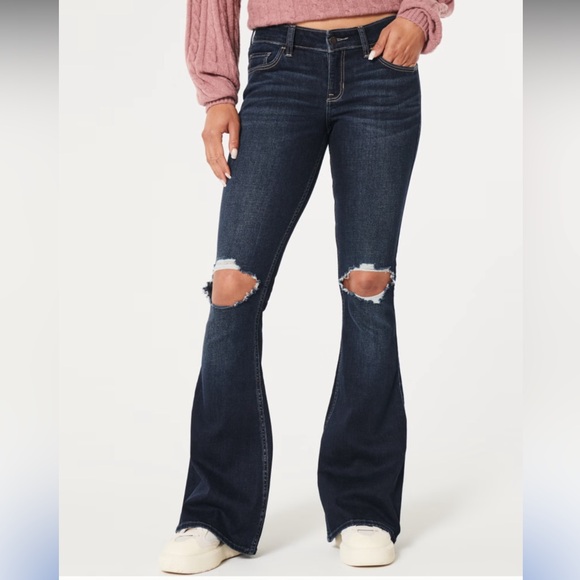 Hollister Brand New LOW-RISE DISTRESSED DARK WASH FLARE JEANS - Picture 14 of 15